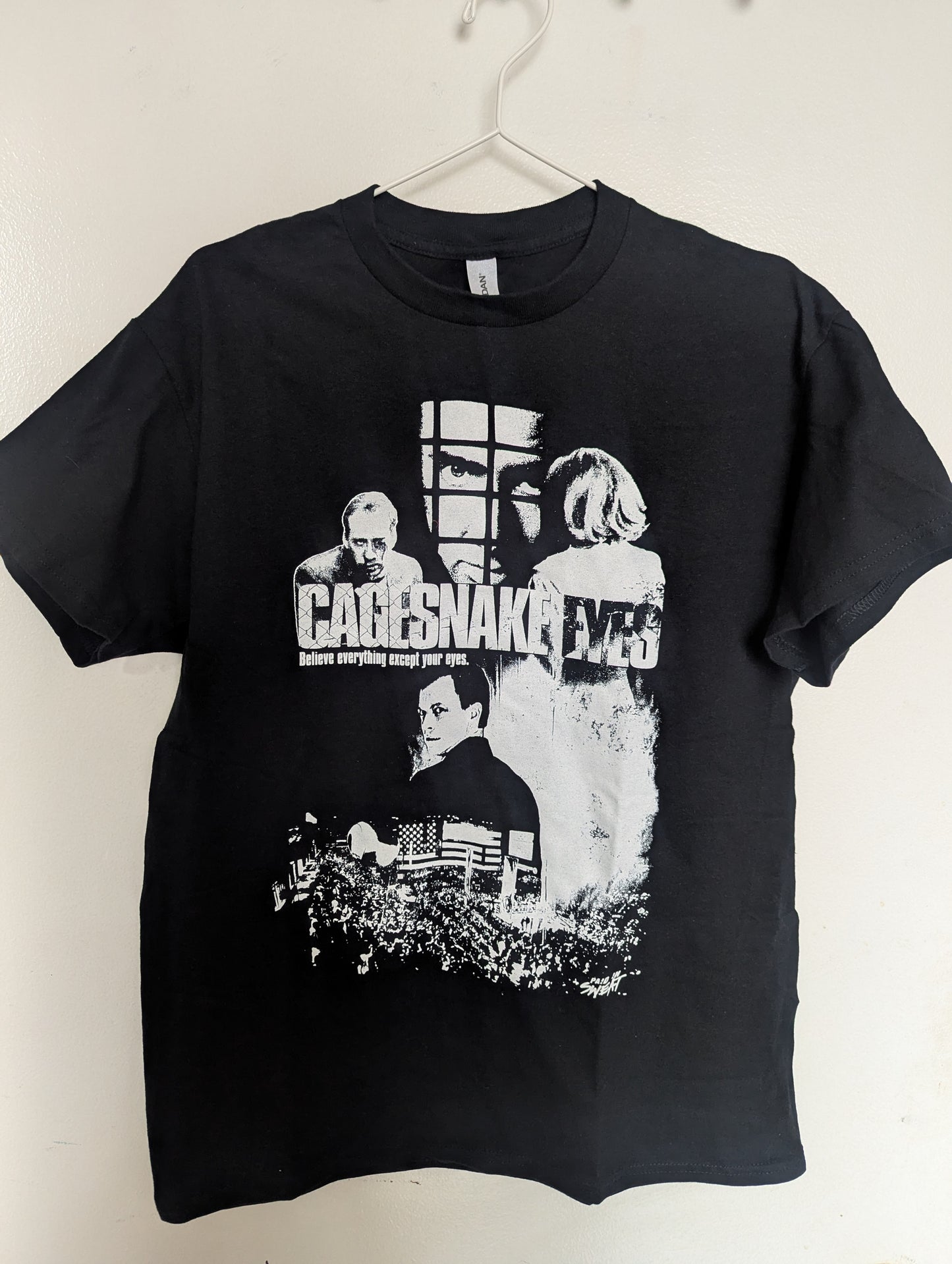 Snek Eyes t-shirt